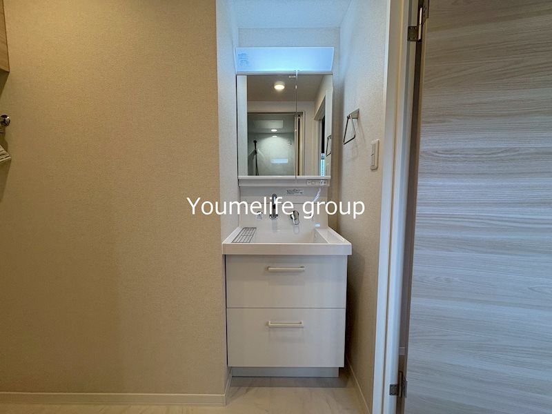 近くのセブンイレブン 伊勢原桜台小学校前店まで843m（徒歩11分）