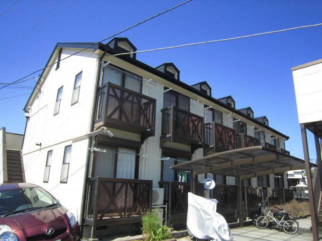 ベルシオン丸久 B棟の外観画像