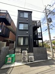 INEDITの外観画像