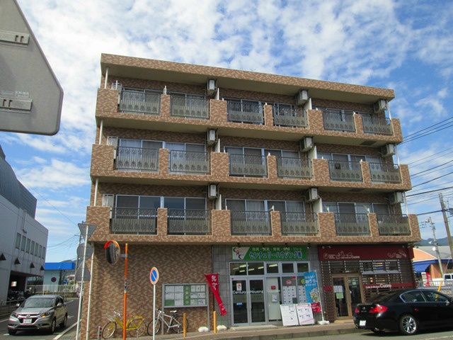 グレース吉川の外観画像