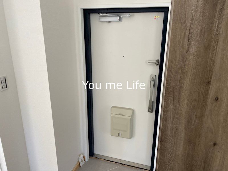 近くのデニーズ中田町店まで818m（徒歩11分）