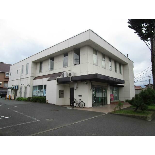 近くのさがみ信用金庫酒匂支店まで989m(徒歩13分)