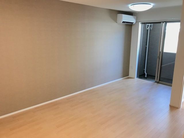 ベッドルーム