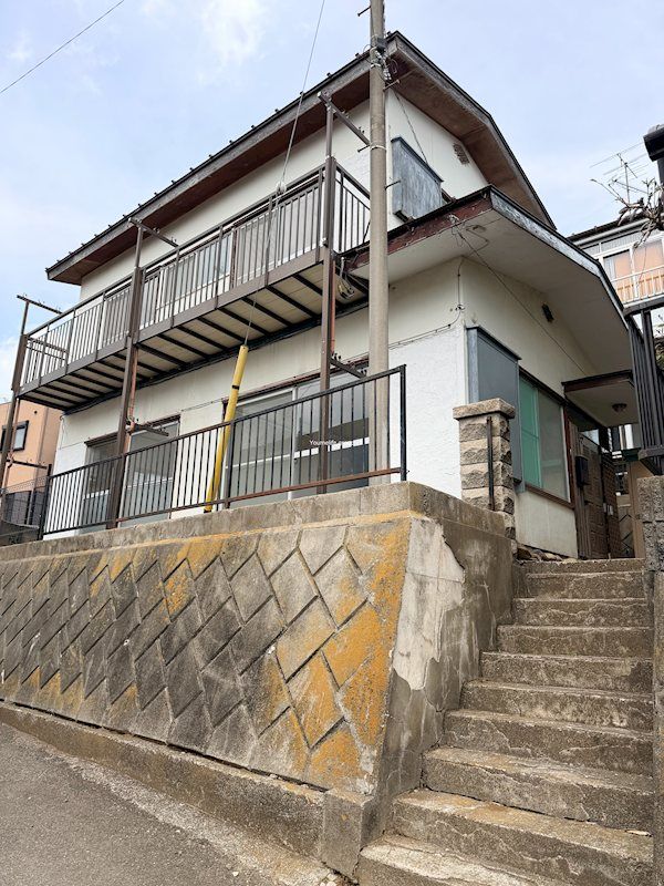 近くのマルエツ 中津店まで1,075m（徒歩14分）