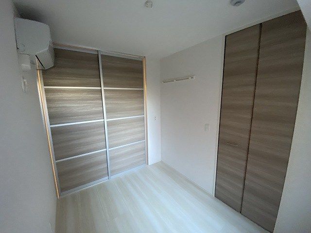 ベッドルーム