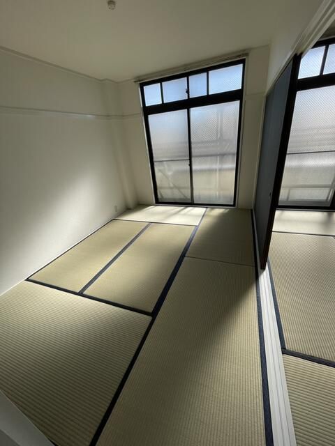 近くのやまやストアーまで265m（徒歩4分）