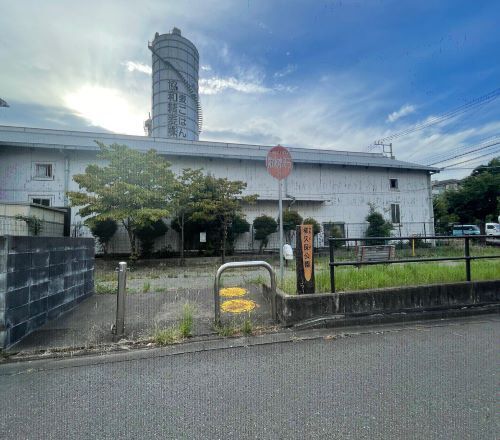 近くの柿久保公園まで280m（徒歩4分）