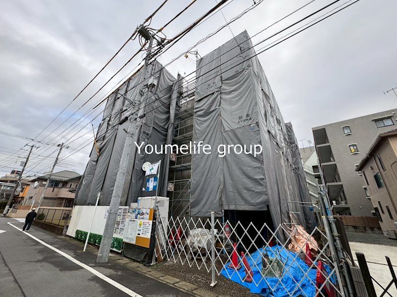 近くのイトーヨーカドー伊勢原店まで401m（徒歩6分）