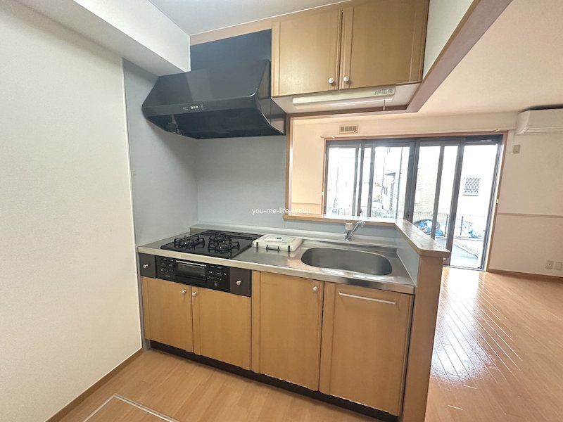 近くのTSUTAYA 南足柄店まで425m（徒歩6分）