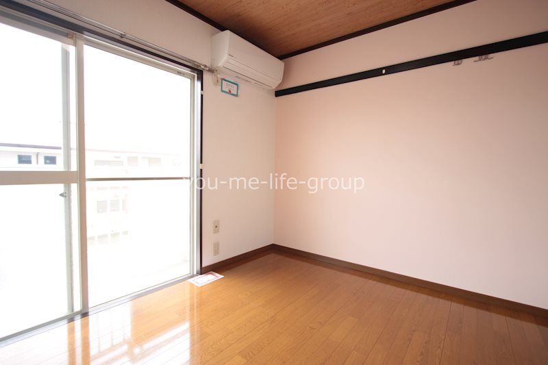 ベッドルーム