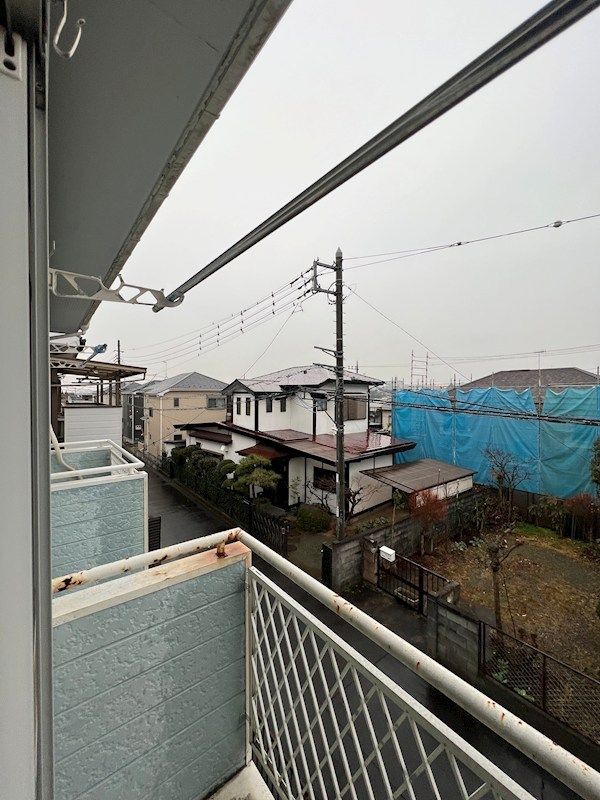 近くのガスト鶴巻温泉店（から好し取扱店）まで272m（徒歩4分）