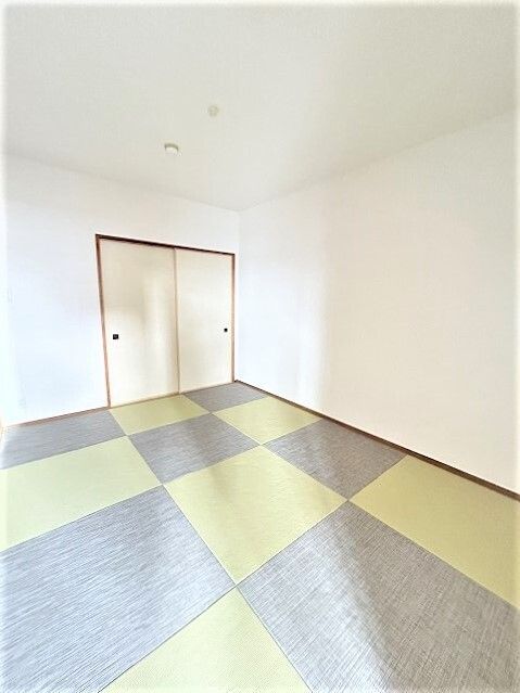 近くのマルエツ 相武台店まで127m（徒歩2分）