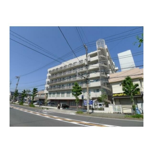 近くの桜ヶ丘中央病院まで1,500m（徒歩19分）
