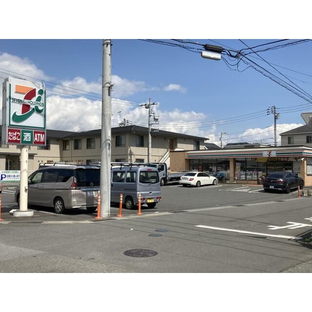 近くのガスト国府津店(から好し取扱店)まで573m(徒歩8分)