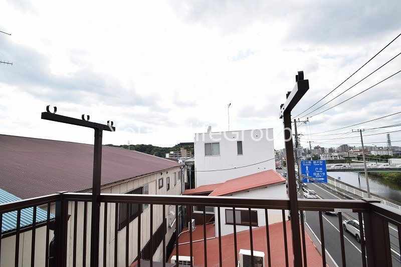 近くのセブンイレブン 鎌倉手広西店まで346m（徒歩5分）