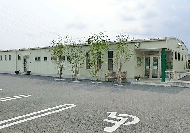 近くの伊勢原石田クリニックまで1,800m（徒歩23分）
