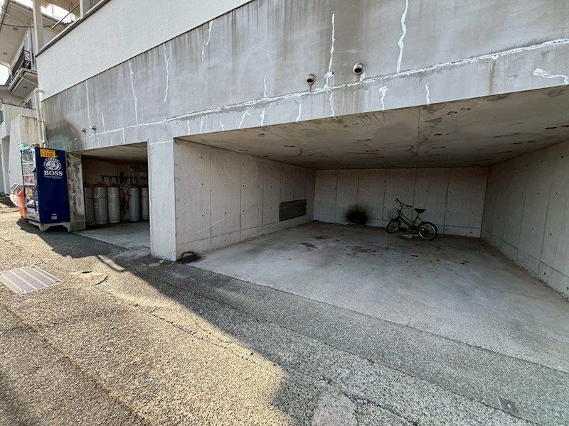 近くのセブンイレブン 小田原早川駅前店まで1,016m（徒歩13分）