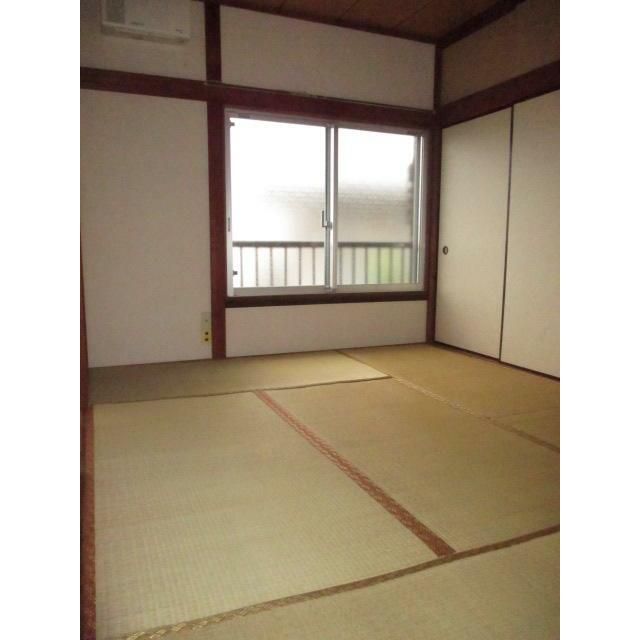 ベッドルーム
