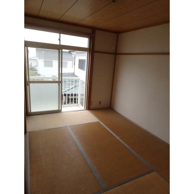 ベッドルーム