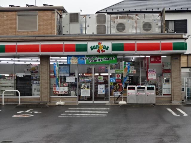 近くのコンビニ・サンクスまで190m（徒歩3分）