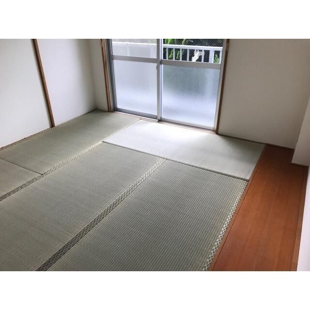 ベッドルーム