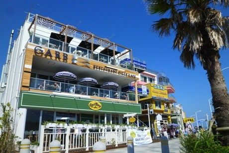 近くのEggs ‘n Things（エッグスンシングス） 湘南江の島店まで389m（徒歩5分）