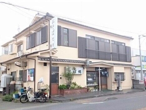 近くのおそば巴屋まで50m（徒歩1分）