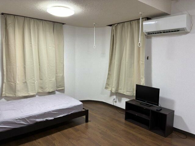 ベッドルーム