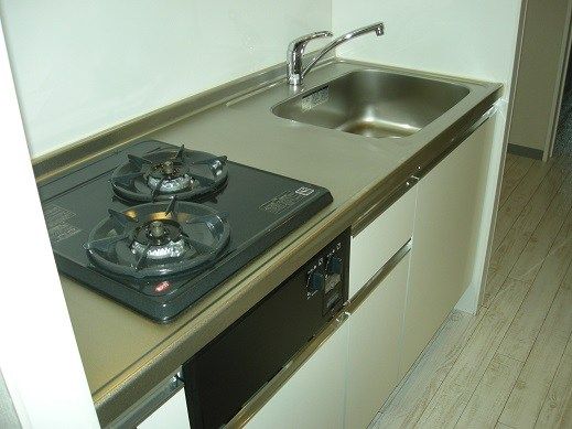 近くのローソン LM 茅ヶ崎円蔵店まで610m（徒歩8分）