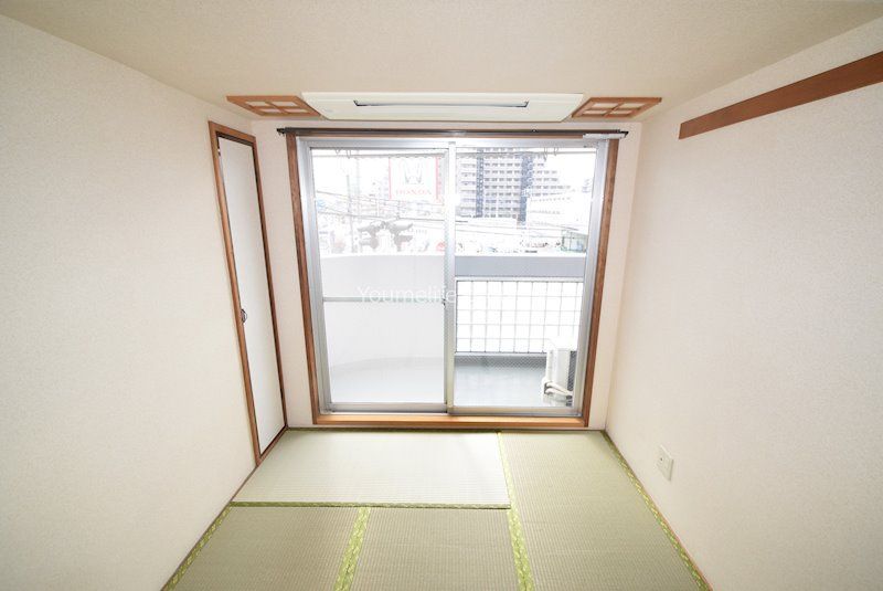 ベッドルーム