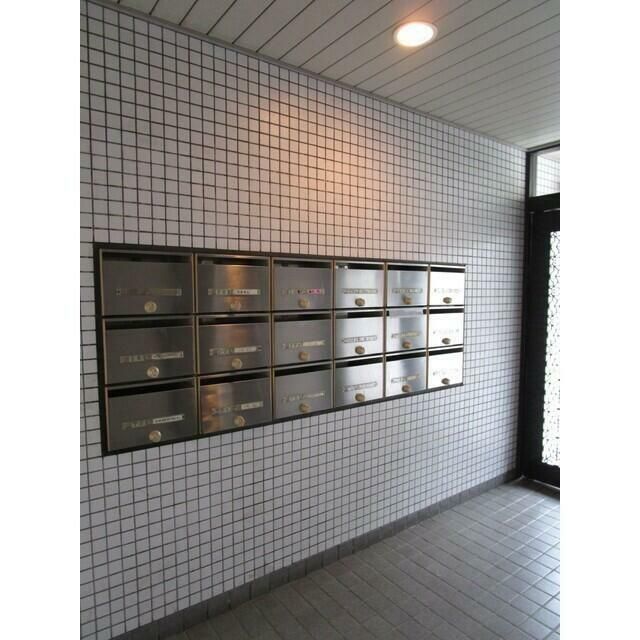 近くのセブンイレブン 鎌倉岩瀬北店まで358m（徒歩5分）
