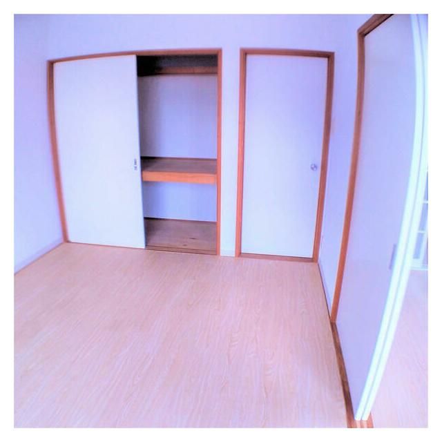 ベッドルーム