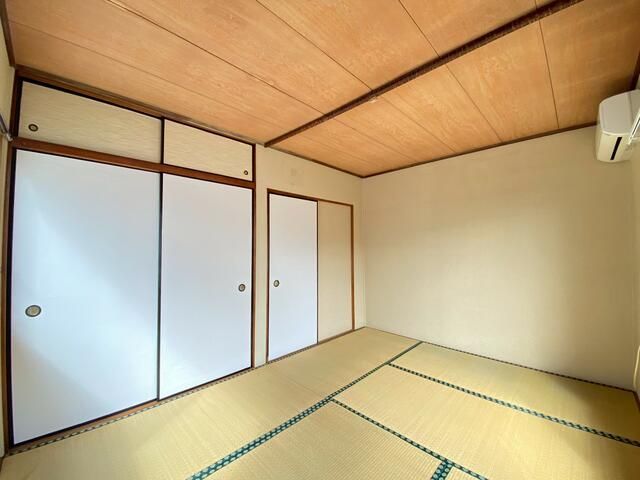 ベッドルーム