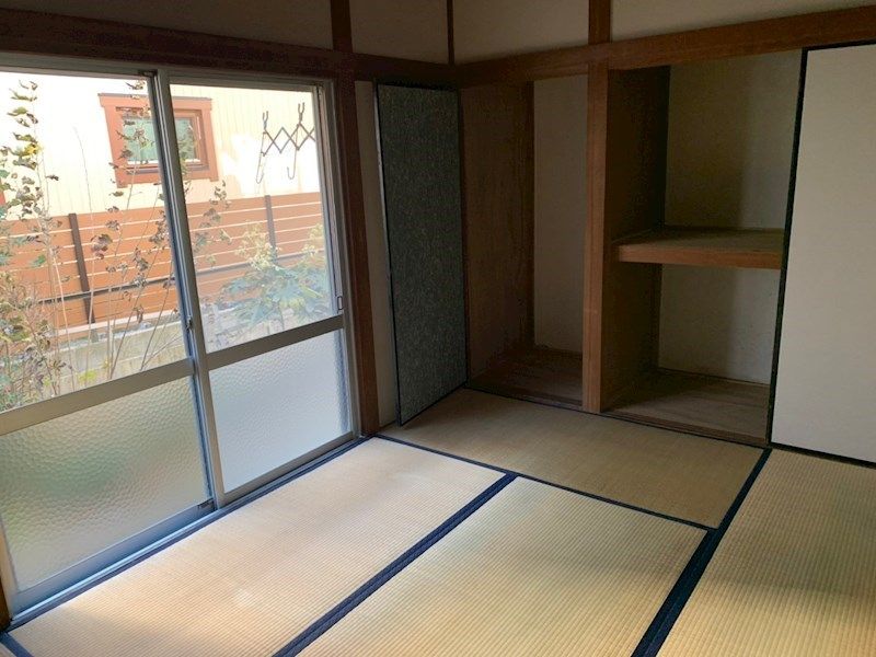 ベッドルーム