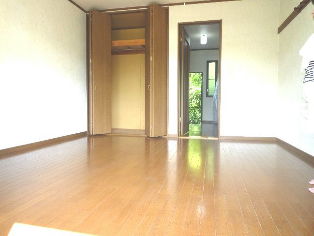 ベッドルーム