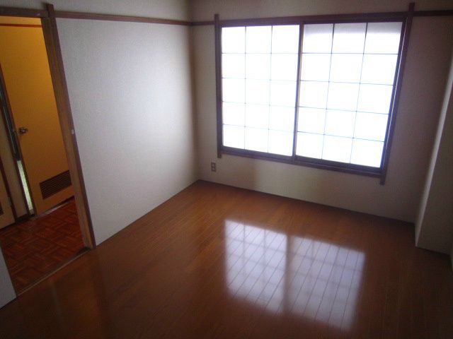 ベッドルーム