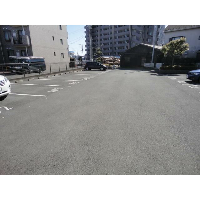 近くのウエルシア 小田原中町店まで279m（徒歩4分）