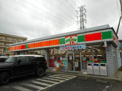 近くのサンクス 平塚田村店まで384m（徒歩5分）