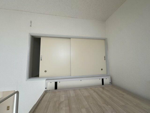 ベッドルーム