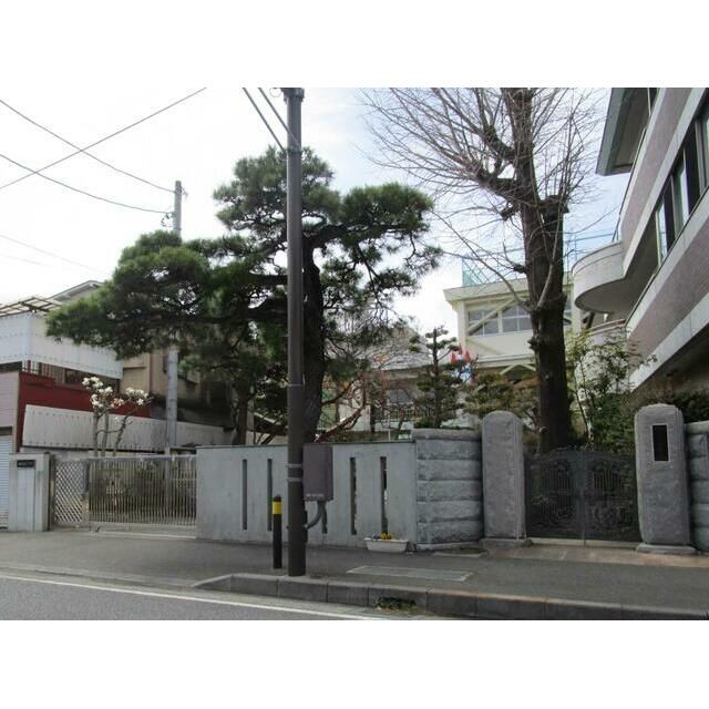 近くのみどりの家愛児園まで548m（徒歩7分）