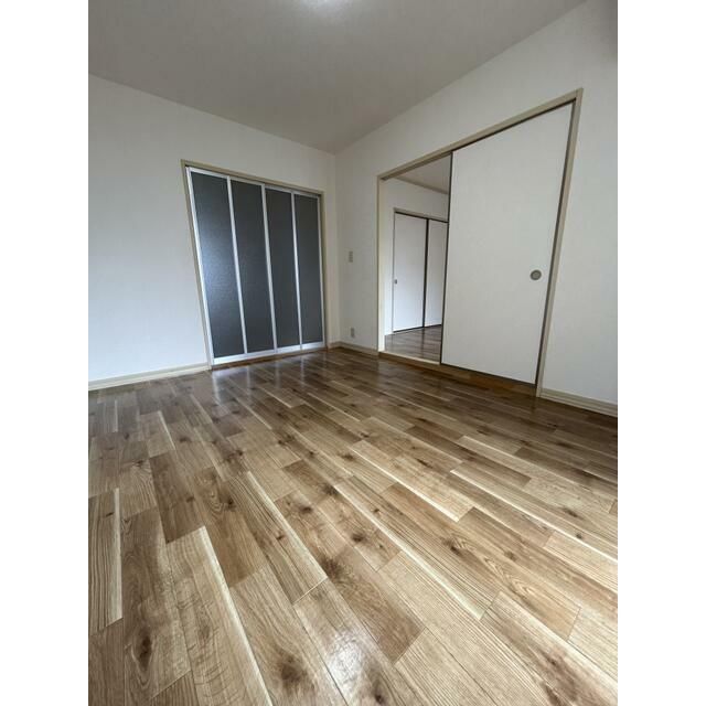 近くのサニーマート 厚木妻田店まで469m（徒歩6分）