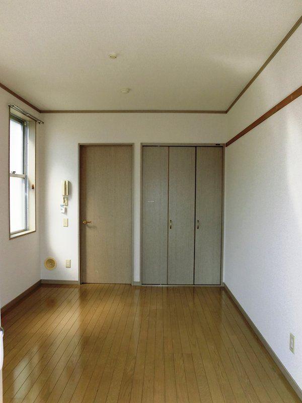 ベッドルーム