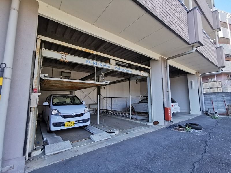 近くのヨークマート 南毛利店まで171m(徒歩3分)