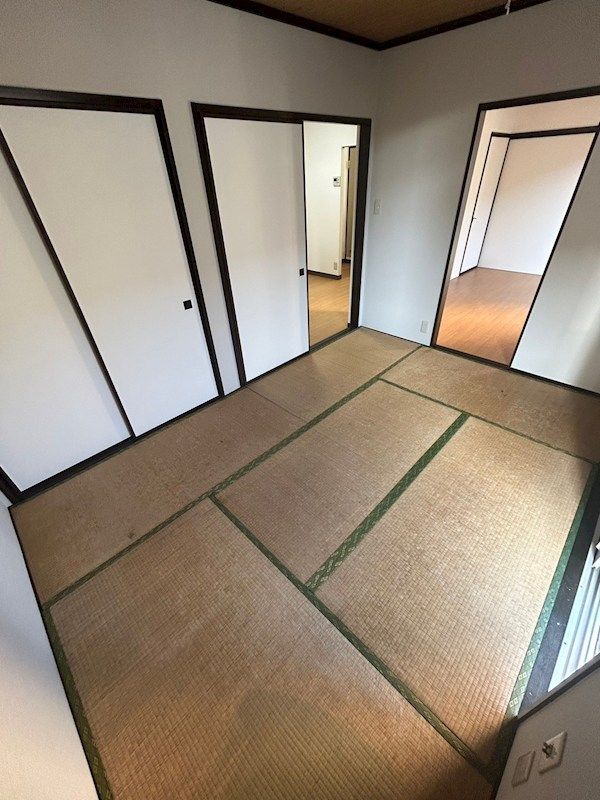 ベッドルーム
