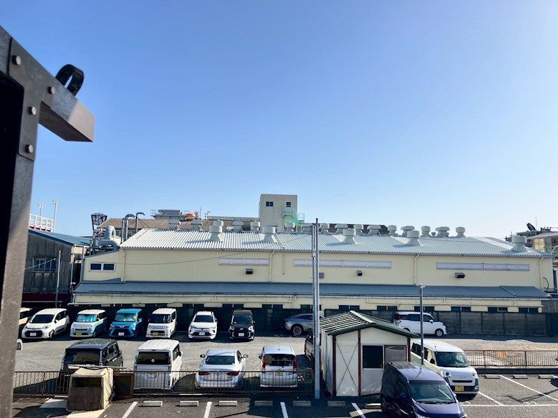 近くの西友 平塚店まで730m(徒歩10分)