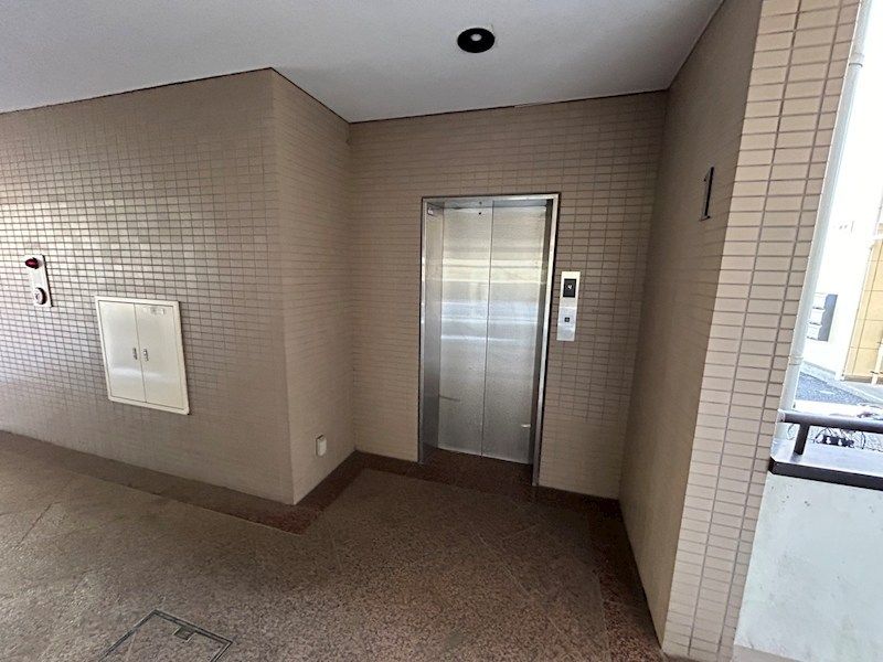 近くのセブンイレブン 藤沢川名店まで353m(徒歩5分)