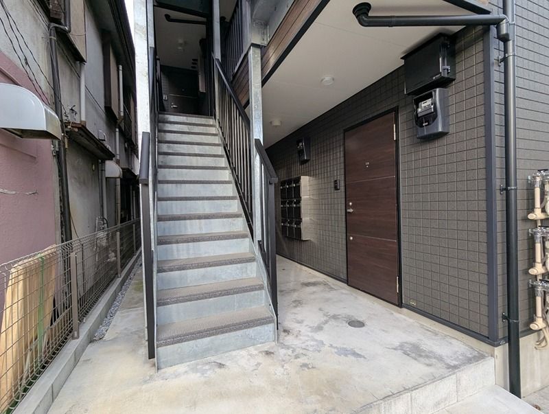 近くのウエルシア 相模大塚駅前店まで178m(徒歩3分)