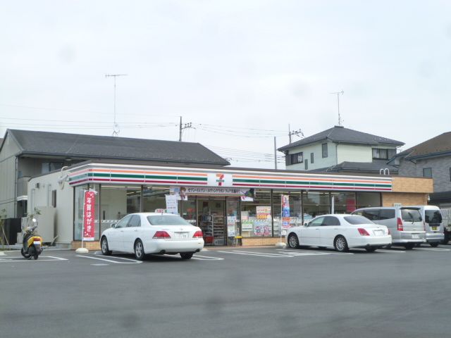 近くのセブンイレブン 厚木下川入東店まで528m（徒歩7分）