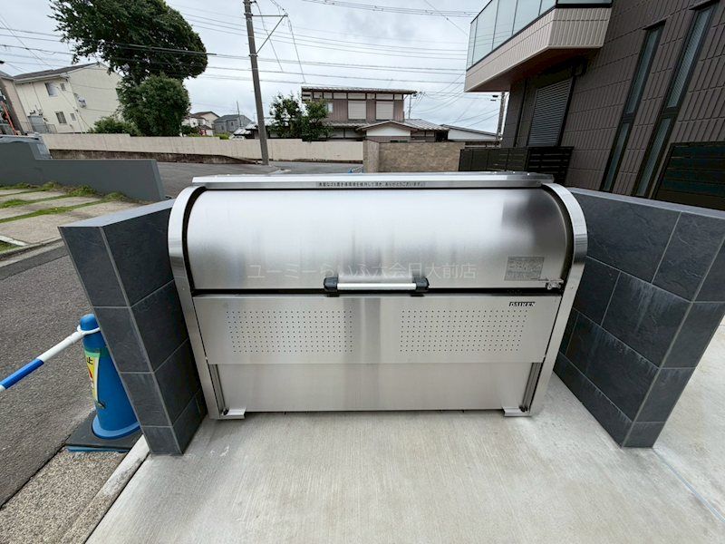 近くの藤沢市立長後中学校まで483m(徒歩7分)