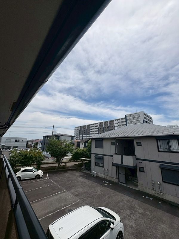 近くのサークルK 厚木岡田二丁目店まで268m（徒歩4分）